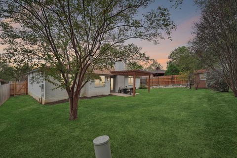 Tiny photo for 6014 London DR, Austin, TX 78745 (MLS # 8149428)