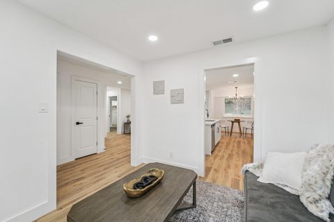 Tiny photo for 6014 London DR, Austin, TX 78745 (MLS # 8149428)