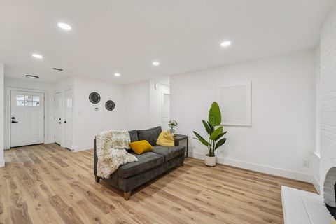 Tiny photo for 6014 London DR, Austin, TX 78745 (MLS # 8149428)