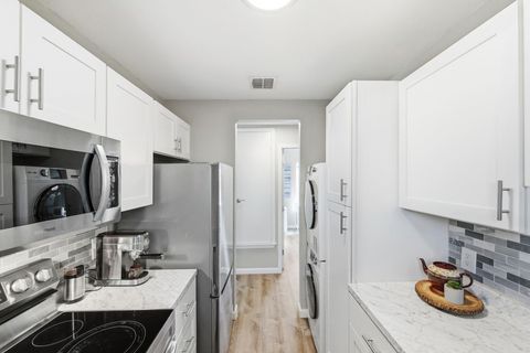 Tiny photo for 4615 Munson ST, Austin, TX 78721 (MLS # 1501721)