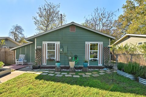Tiny photo for 4615 Munson ST, Austin, TX 78721 (MLS # 1501721)