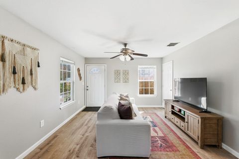 Tiny photo for 4615 Munson ST, Austin, TX 78721 (MLS # 1501721)