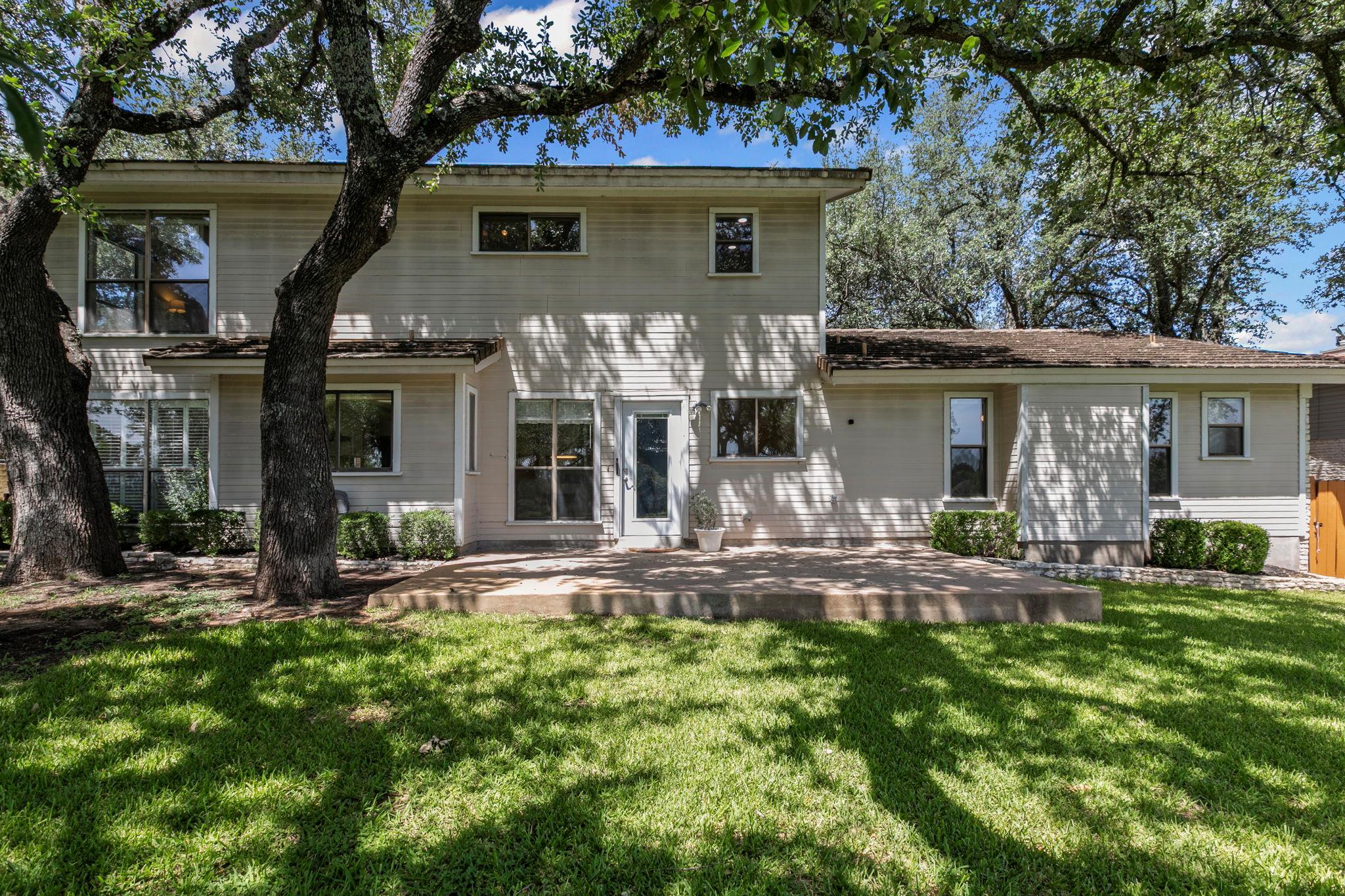 415 Dasher DR