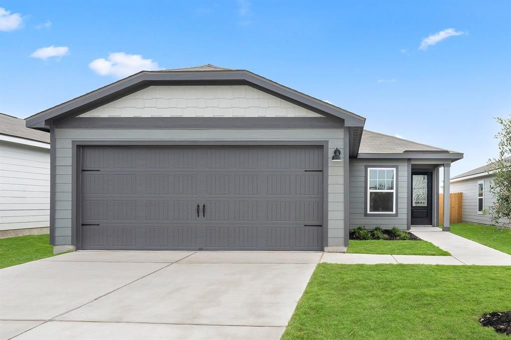 Photo of 585 Aplite PASS, Maxwell, TX 78656 (MLS # 1440595)