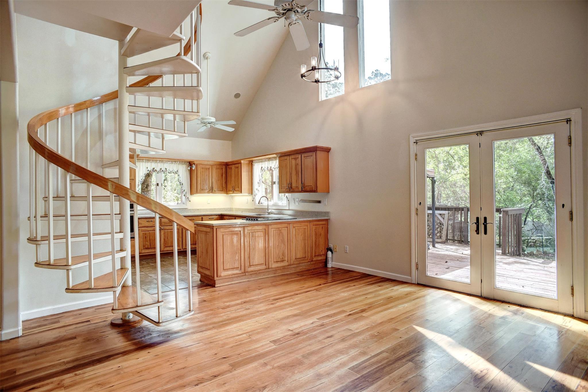 352 Kelley RD