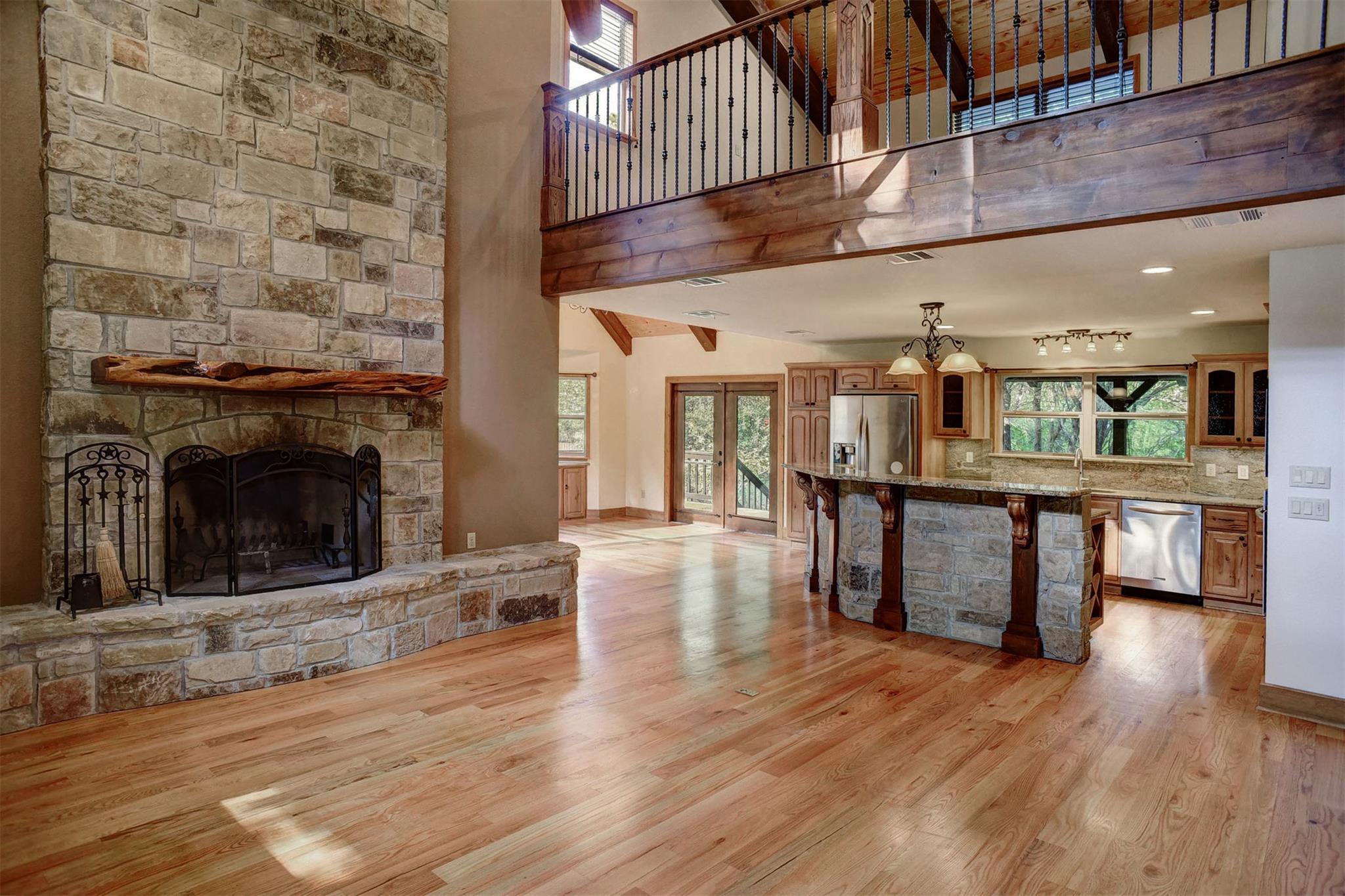 352 Kelley RD