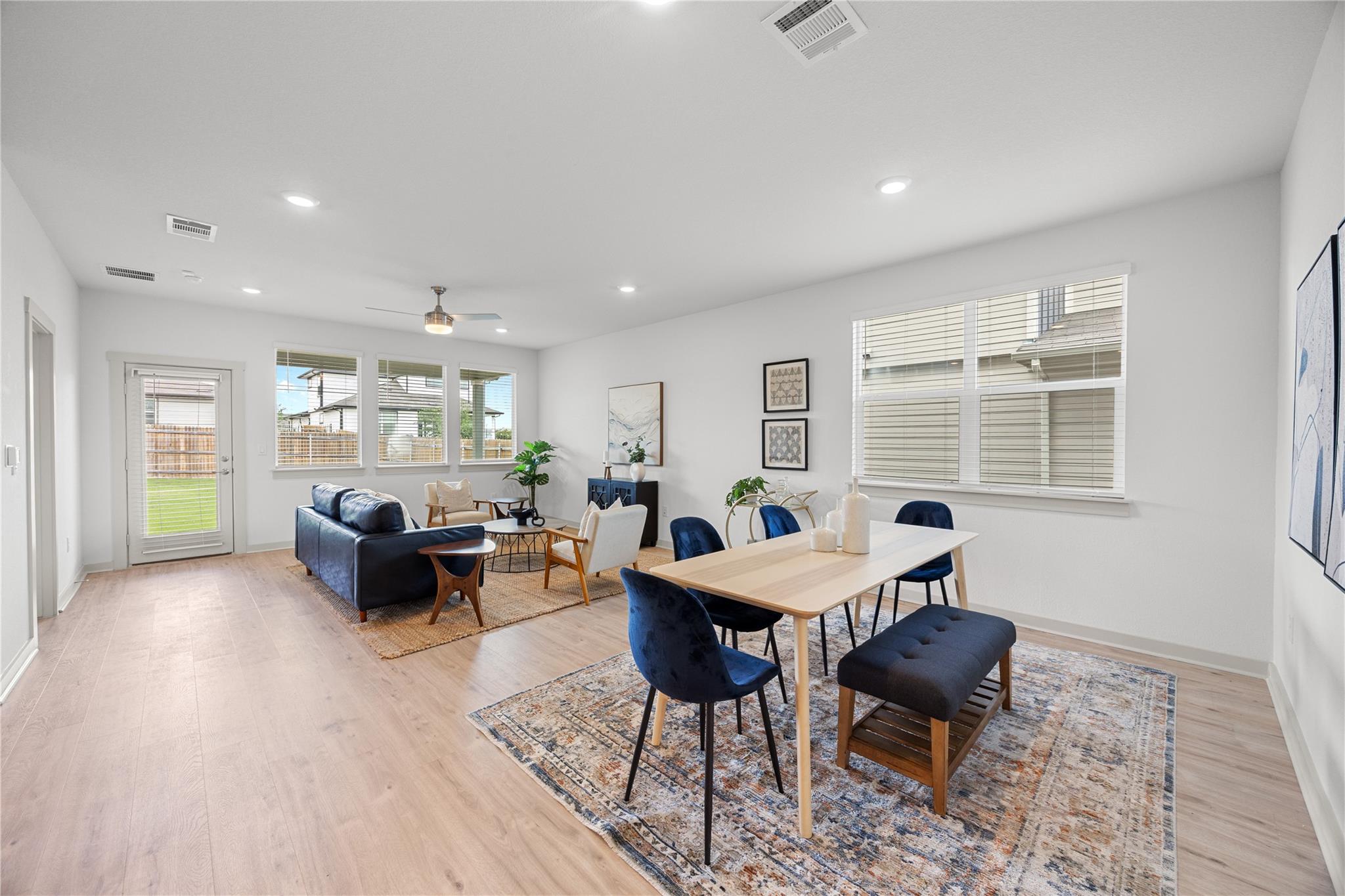 8416 Linda Michelle LN