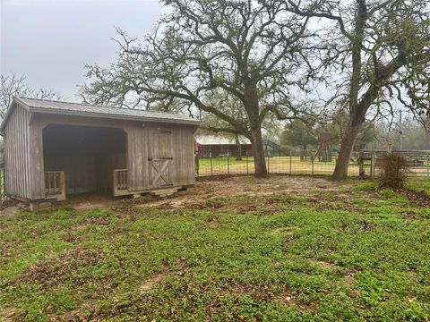 A home in La Grange