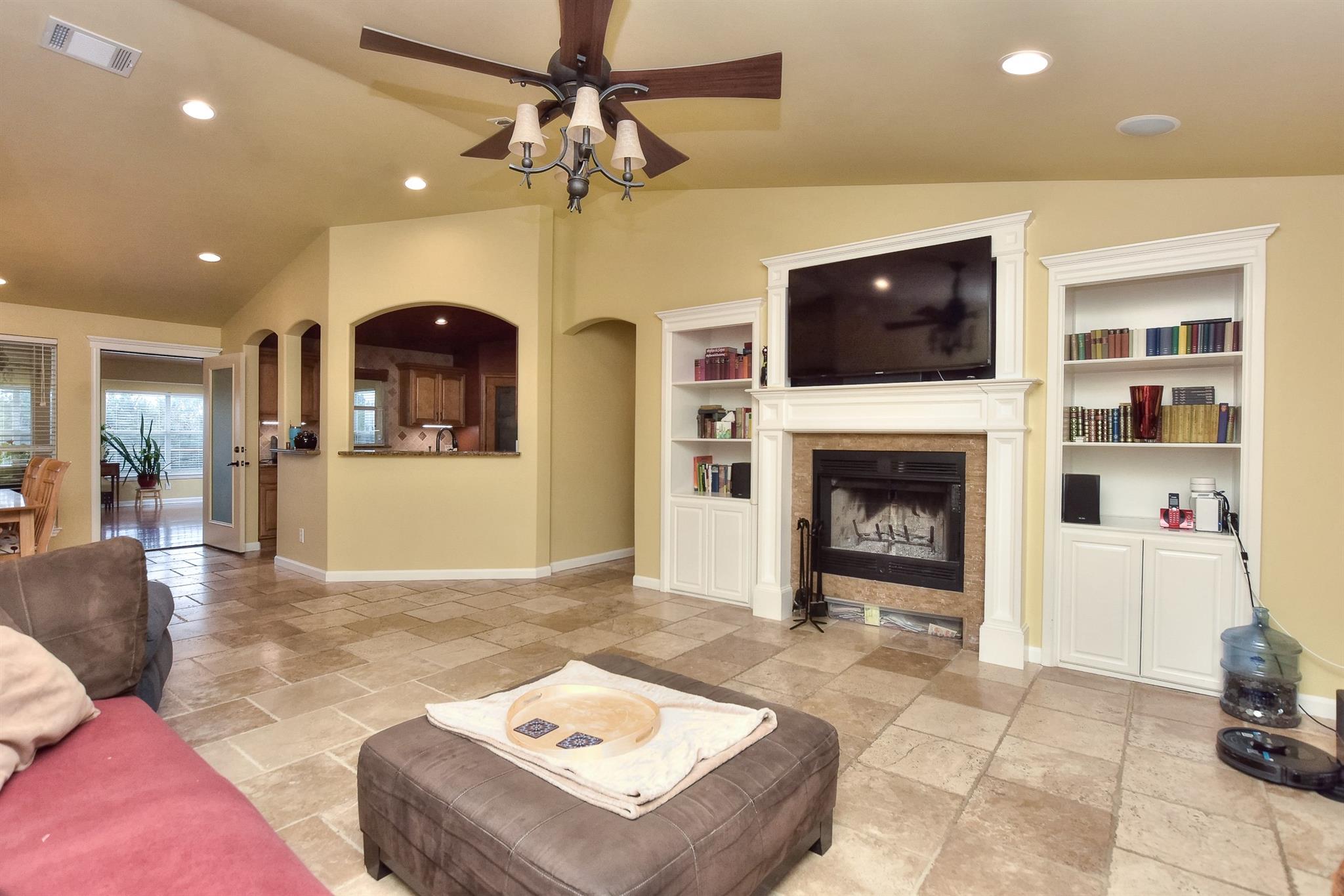 22313 Honeycomb LN
