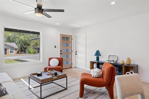 Tiny photo for 6609 Boleynwood DR, Austin, TX 78745 (MLS # 1797748)