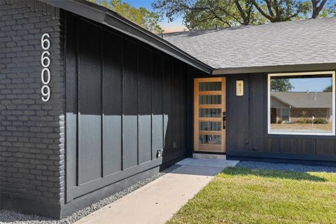 Tiny photo for 6609 Boleynwood DR, Austin, TX 78745 (MLS # 1797748)