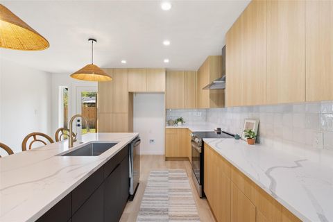 Tiny photo for 6609 Boleynwood DR, Austin, TX 78745 (MLS # 1797748)