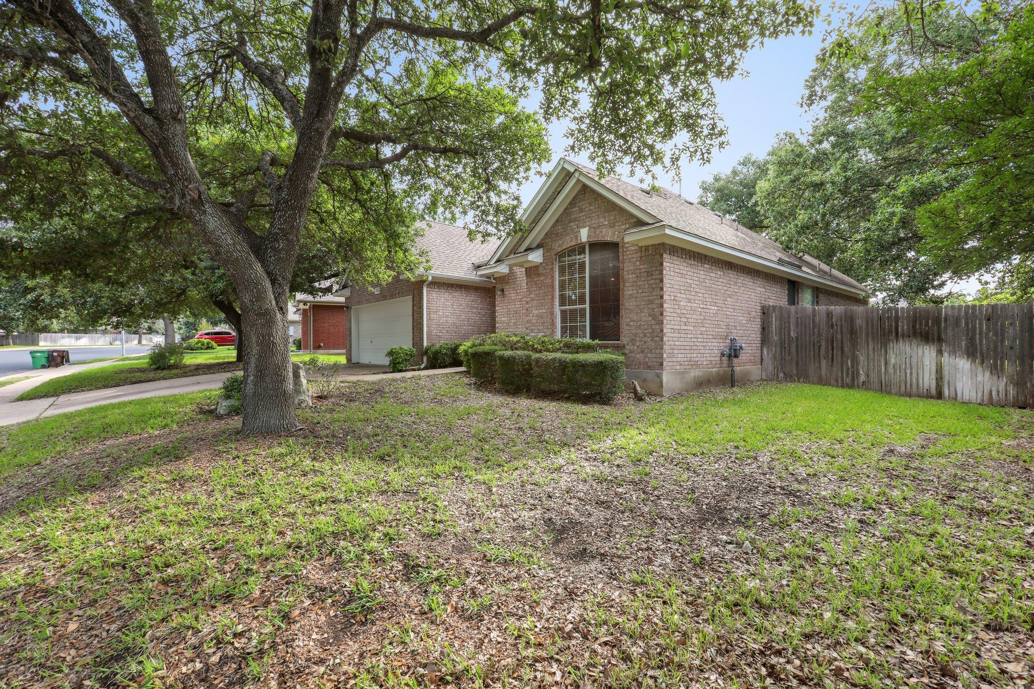 8400 Fern Bluff Ave