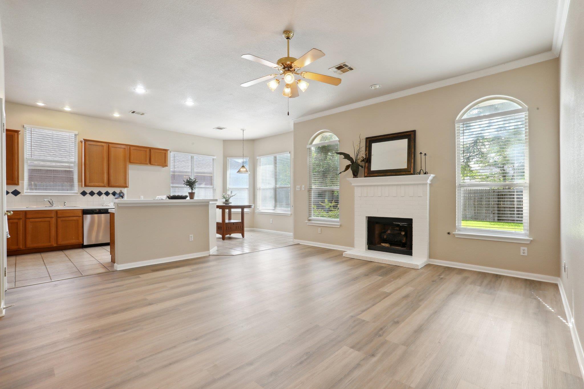 8400 Fern Bluff Ave