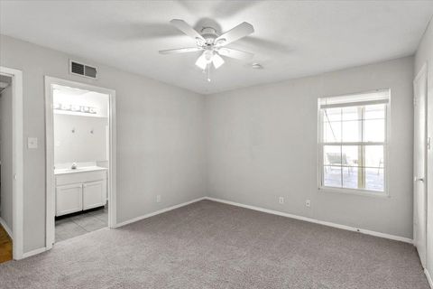 Tiny photo for 910 Duncan LN #57, Austin, TX 78705 (MLS # 2710815)