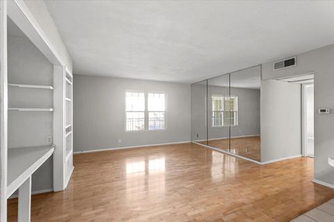 Tiny photo for 910 Duncan LN #57, Austin, TX 78705 (MLS # 2710815)