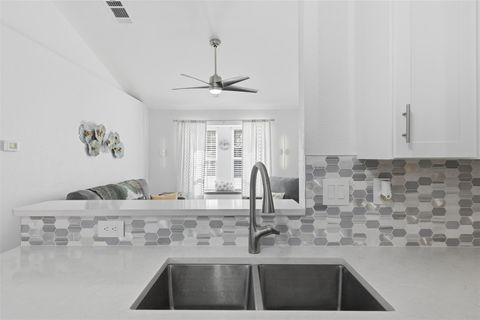 Tiny photo for 1411 Gracy Farms LN #123, Austin, TX 78758 (MLS # 6810050)