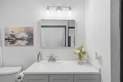 Tiny photo for 1411 Gracy Farms LN #123, Austin, TX 78758 (MLS # 6810050)