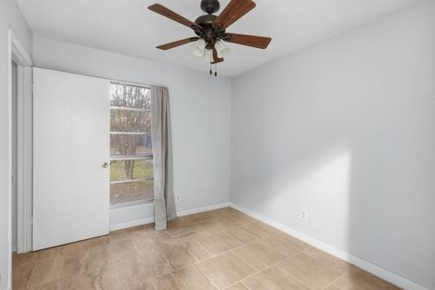 Tiny photo for 7903 Woodcroft DR, Austin, TX 78749 (MLS # 9948277)