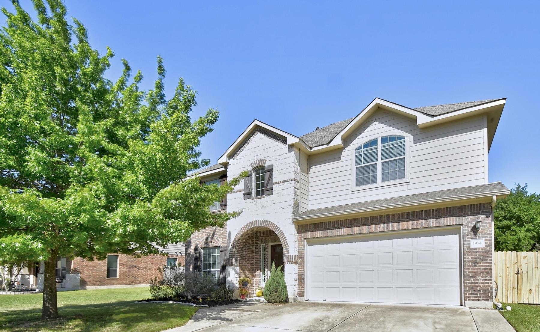 864 Clear Springs HOLW