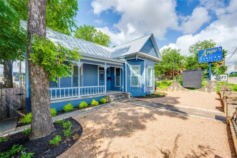 Photo of 1309 E 7th ST, Austin, TX 78702 (MLS # 5674959)
