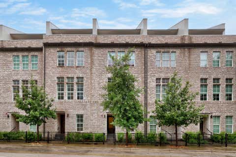 Photo of 1211 Shore District RD, Austin, TX 78741 (MLS # 5380044)