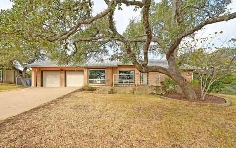 Photo of 7505 Dawn Hill CIR, Austin, TX 78736 (MLS # 6542893)