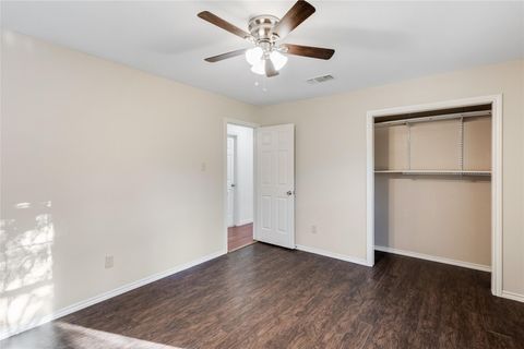 Tiny photo for 713 Jim Bowie DR, Spicewood, TX 78669 (MLS # 3542245)
