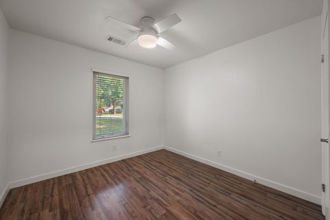 Tiny photo for 3203 Dolphin DR, Austin, TX 78704 (MLS # 4884645)