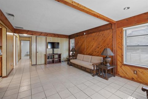 Tiny photo for 1000 S Center ST, Austin, TX 78704 (MLS # 9193820)