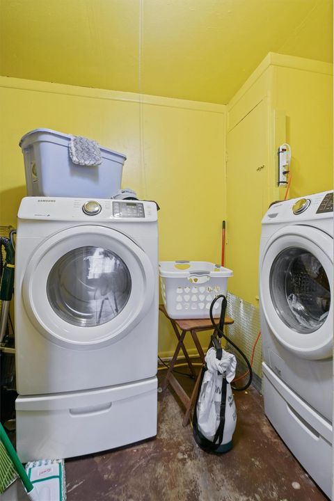 Tiny photo for 1000 S Center ST, Austin, TX 78704 (MLS # 9193820)