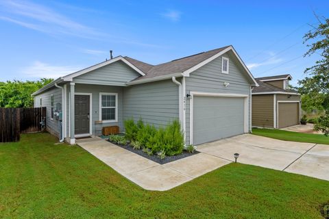 Photo of 2416 Nightview DR, Pflugerville, TX 78660 (MLS # 6041428) Photo of 2416 Nightview DR, Pflugerville, TX 78660 (MLS # 6041428)