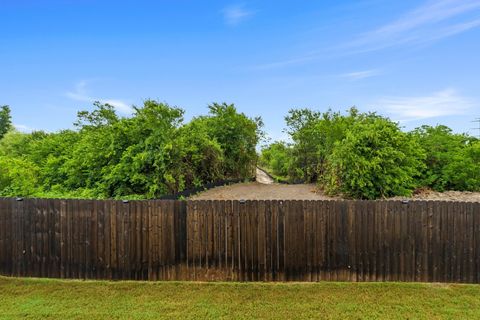 Tiny photo for 2416 Nightview DR, Pflugerville, TX 78660 (MLS # 6041428)