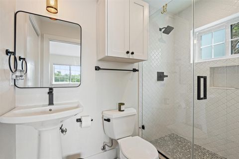 Tiny photo for 2205 Sl Davis Ave #2, Austin, TX 78702 (MLS # 7146591)
