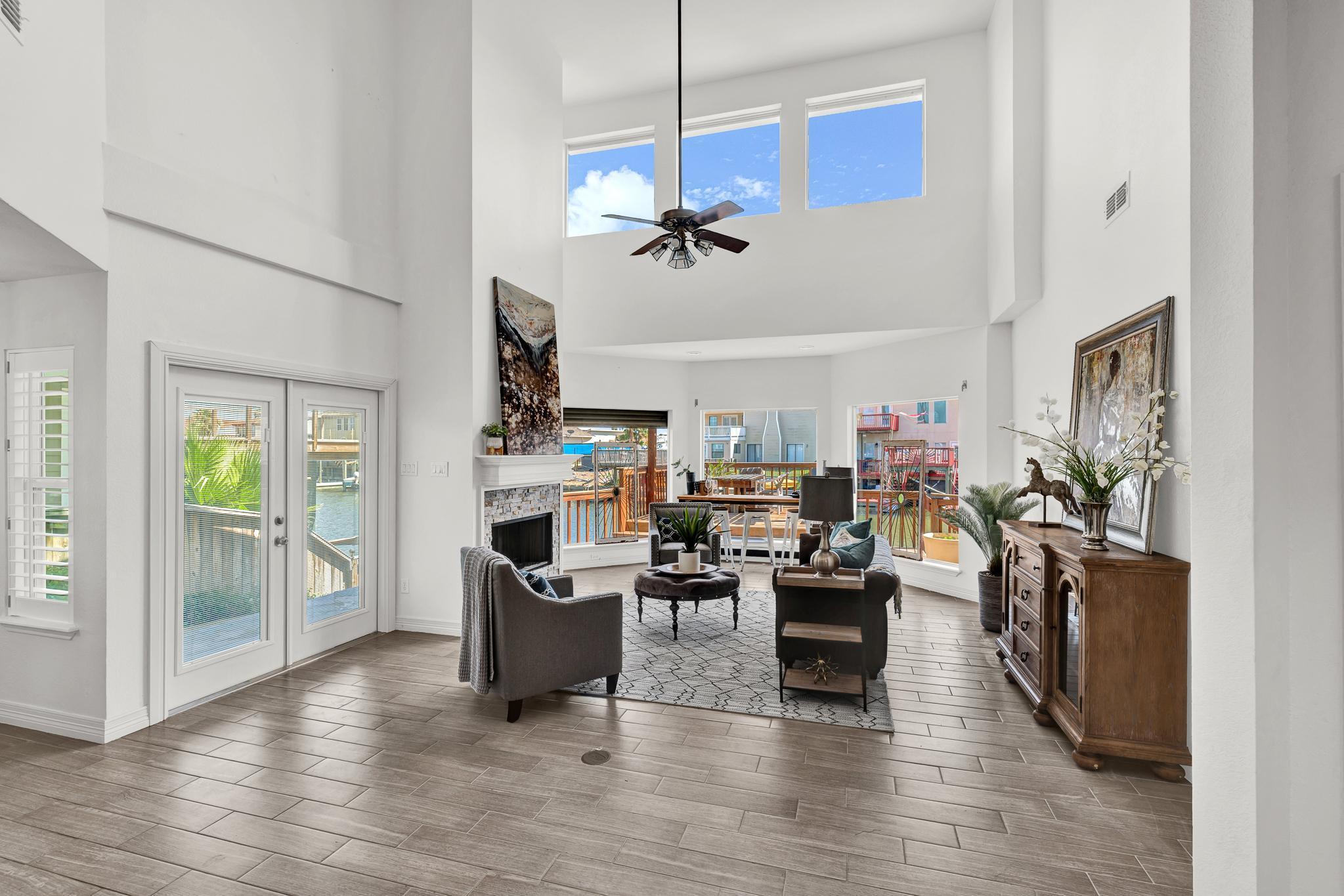 13517 Carlos Fifth CT