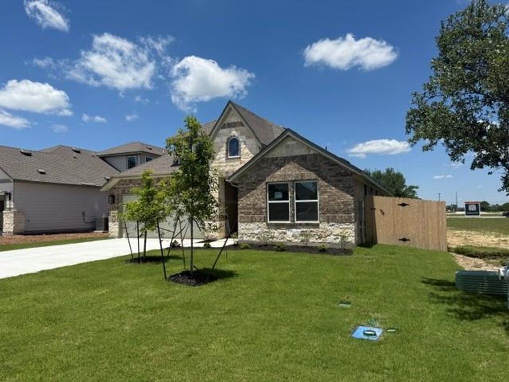 Photo of 108 Mathew ST, Bertram, TX 78605 (MLS # 4824180)