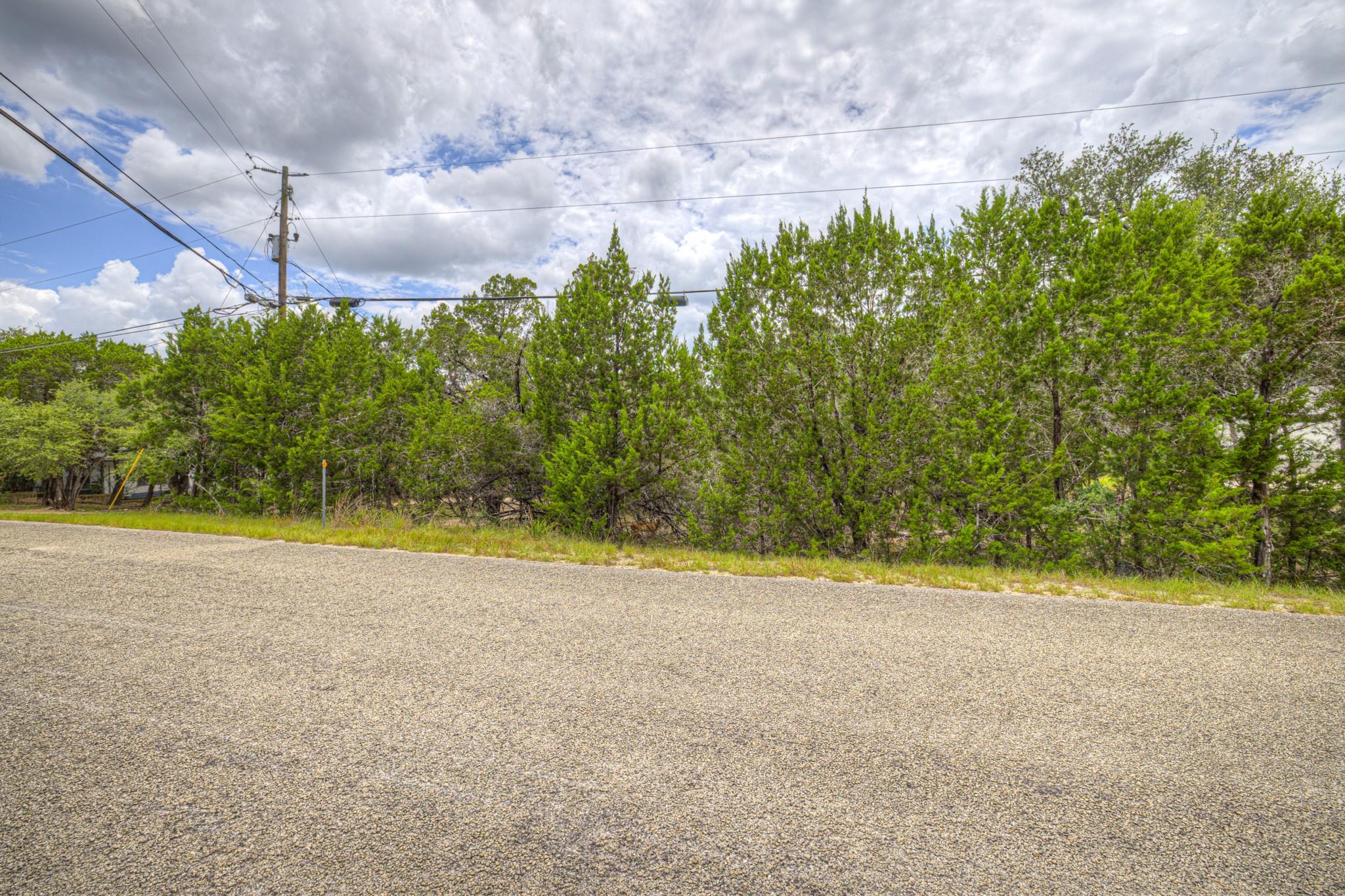 1460 Canyon Lake DR
