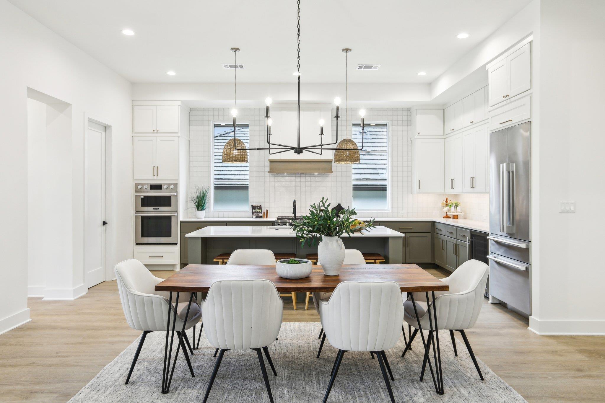806 Flint Ridge TRL