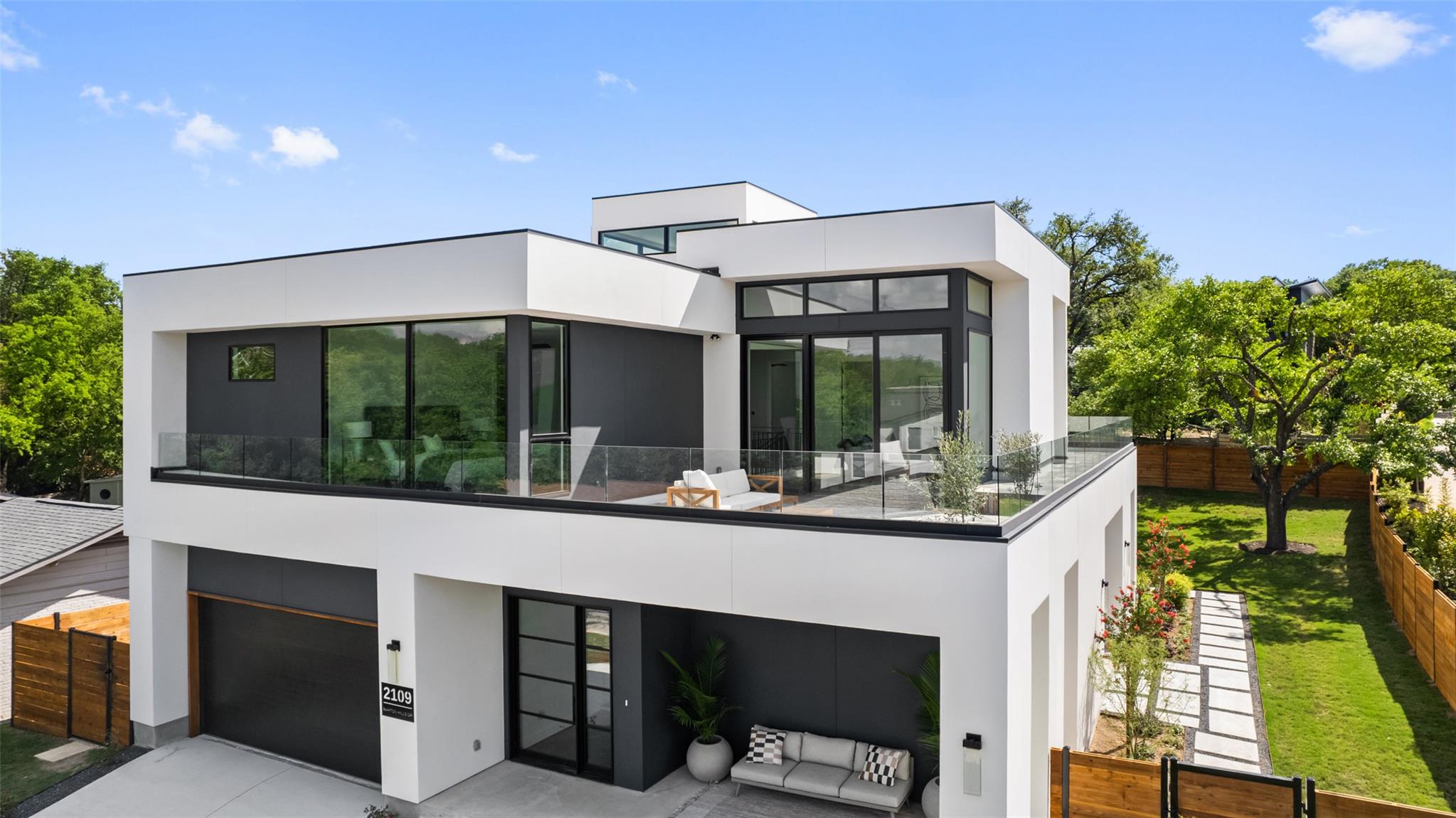 2109 Barton Hills DR