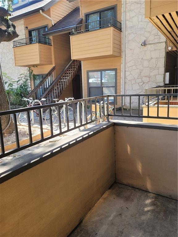 2714 Nueces ST 107