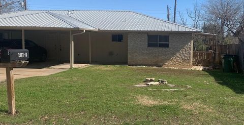 Photo of 2107 Magnolia DR #B, Round Rock, TX 78664 (MLS # 2714234)