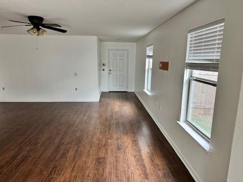 Tiny photo for 5608 Nijmegen DR, Del Valle, TX 78617 (MLS # 2739606)