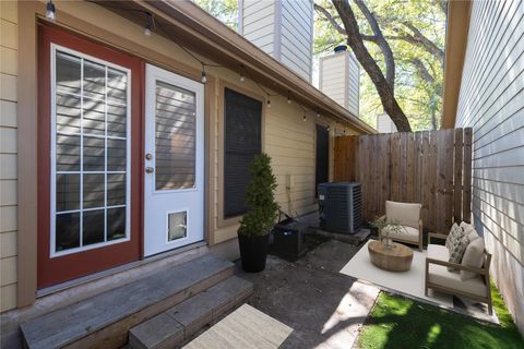 Tiny photo for 5107 Leralynn ST #201, Austin, TX 78751 (MLS # 5340000)