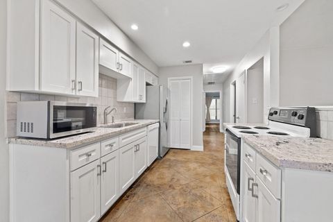 Tiny photo for 5107 Leralynn ST #201, Austin, TX 78751 (MLS # 5340000)