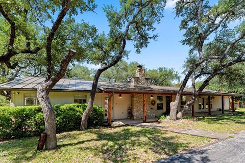 200 W Meadow LN Wimberley TX 78676