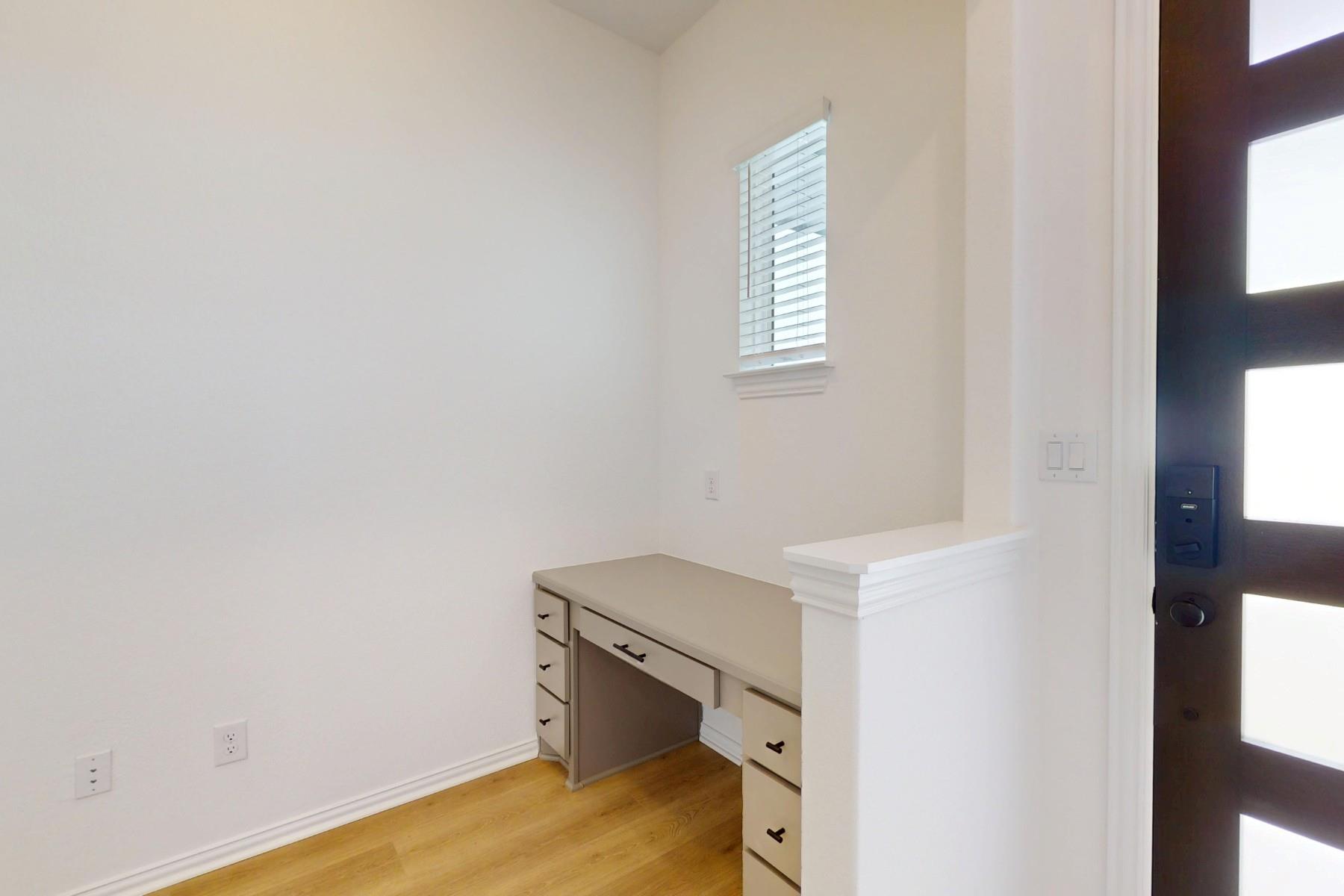 226 Grayson Elm PASS