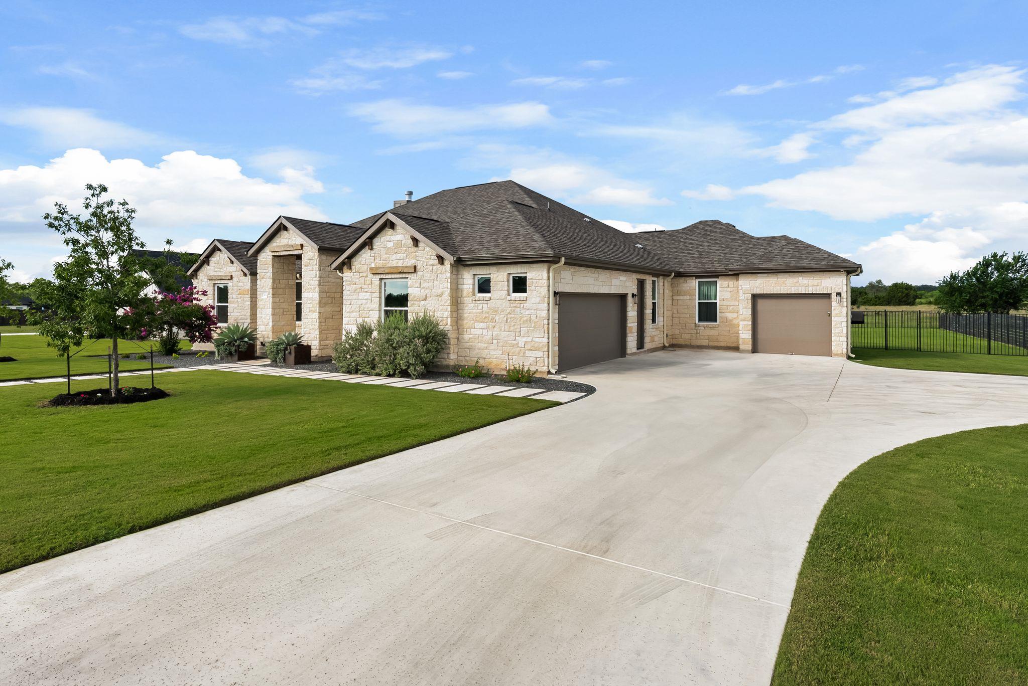 104 Huerta RD