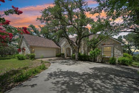 Photo of 302 Mesa DR, Wimberley, TX 78676 (MLS # 9986346)