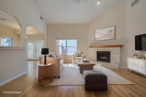 Photo of 5709 Pecanwood LN, Austin, TX 78749 (MLS # 4570414)
