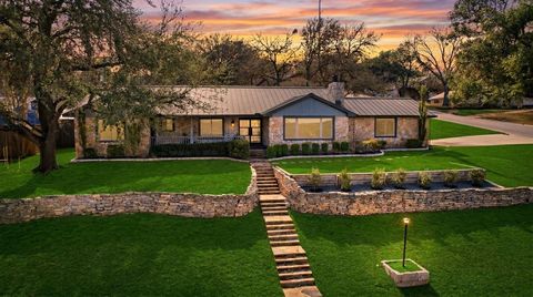 417 Oak Ridge DR San Marcos TX 78666